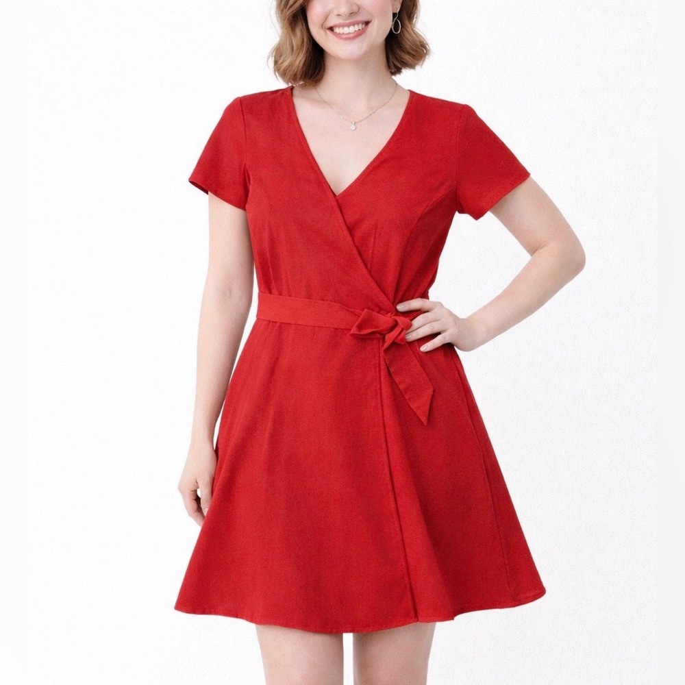 H&M Wrap Dress Short Sleeve Red Pit to Pit 17” Size 2 🚨